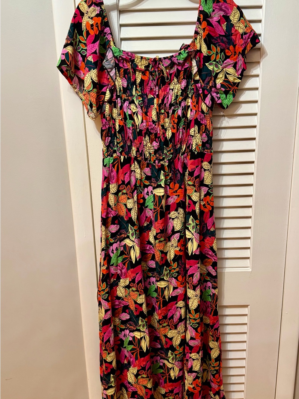 Floral Off-Shoulder Midi Dress in Black with Multicolor Leaf Print